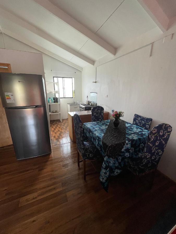 Pua Vaenga Hostel Hanga Roa Kültér fotó